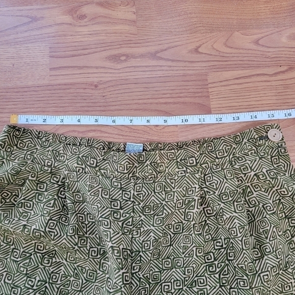 GREEN/GOLD GeoPrint Front Pleat/Back Elastic Pants w/side Button Closure Size 14 - Picture 4 of 10